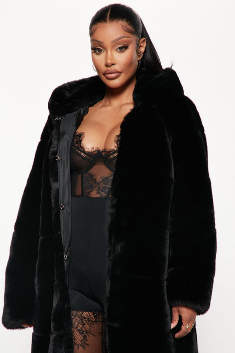 Fashion nova 2025 fur coat