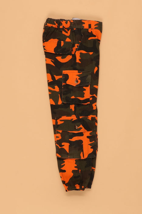 Fashion nova camo pants orange top