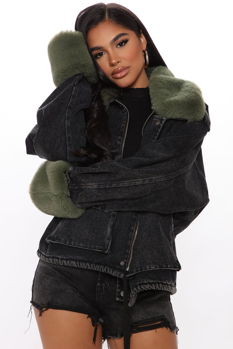 Denim jacket 2024 black with fur