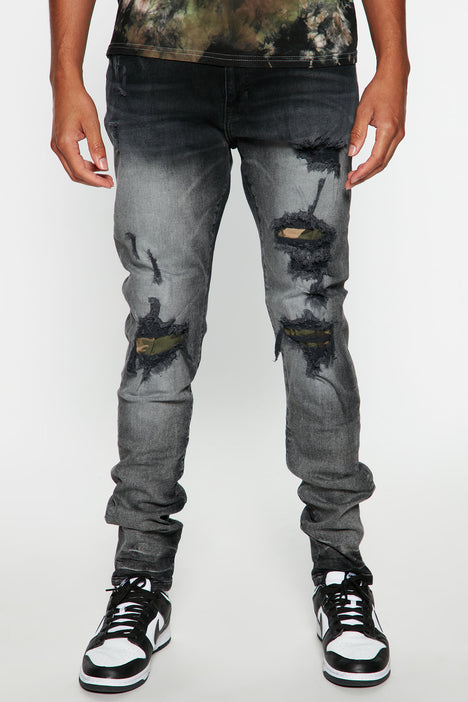 Fashion nova ripped sale jeans black