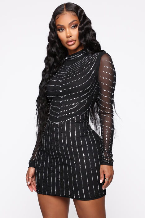 Diamond long store sleeve dress