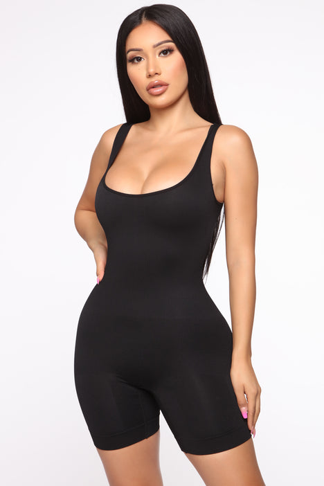 Revenge Body on Instagram: You'll never want to take the Snatched Bodysuit  off 👏🏼 #shapewear #bodysuit #outfitinspo #styleinspo