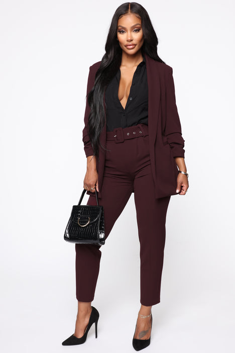 Burgundy blazer outfit best sale women