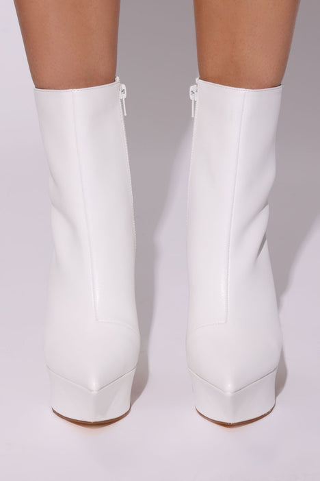 Fashion nova platform boots top