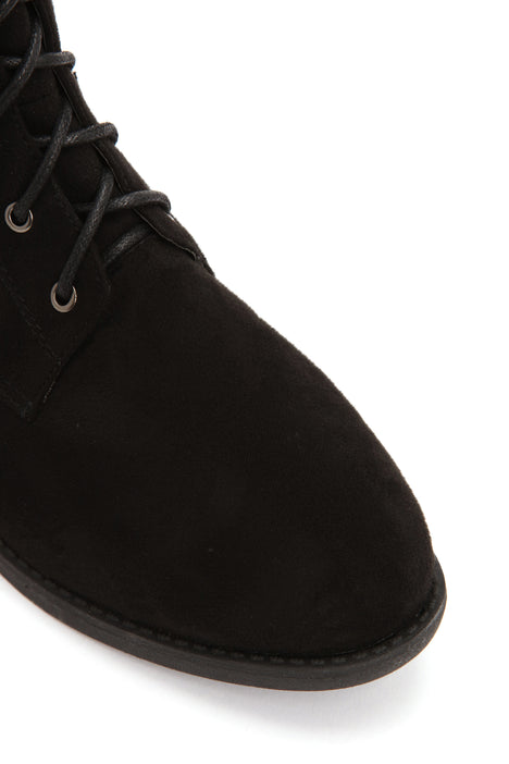 Tall talk cheap flat boot