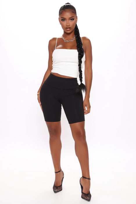 Cycling shorts fashion nova sale