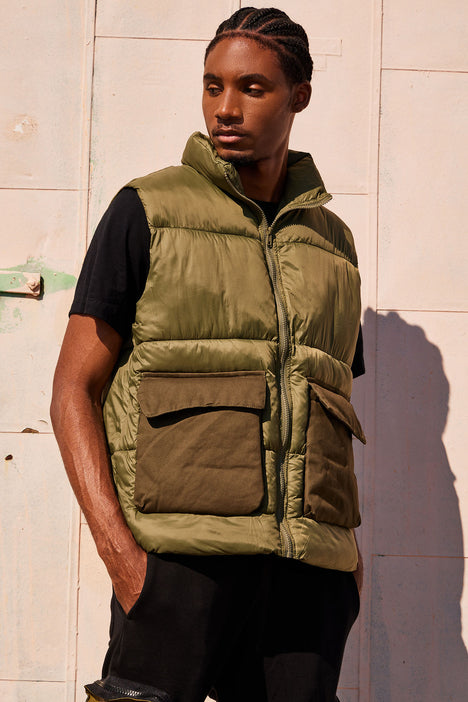 Mens olive green outlet puffer vest