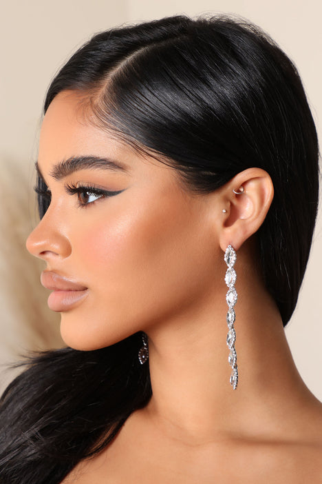 Earrings fashion nova deals