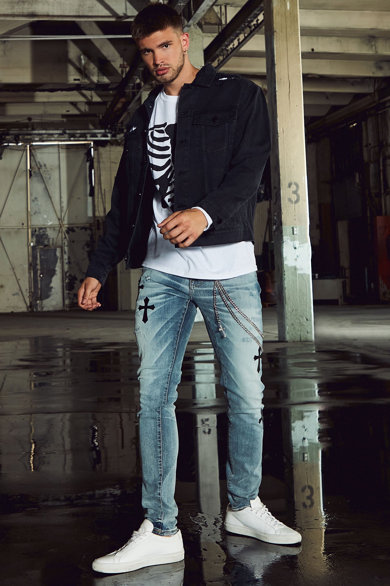 Mens jeans fashion nova hotsell
