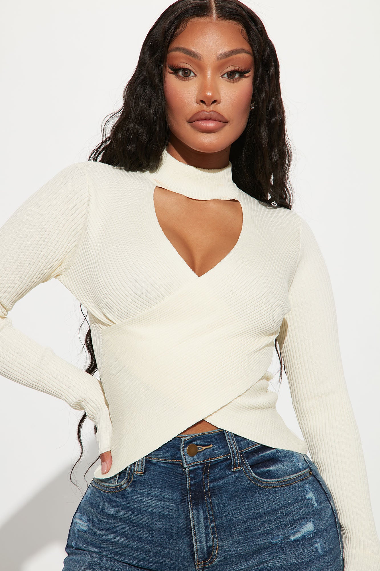 Criss cross outlet neck sweater