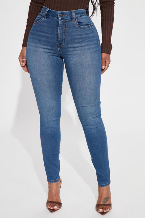 Fashion nova outlet jeans under 20