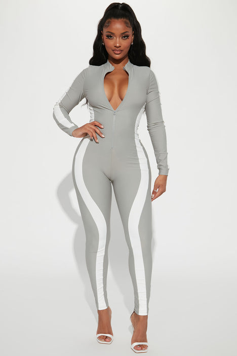 Fashion nova one sales piece jumpsuit