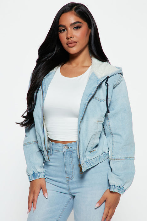 Light wash discount sherpa denim jacket