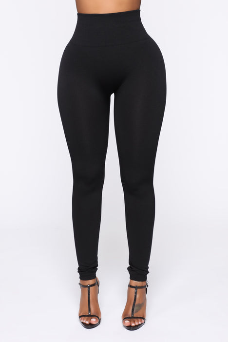 Shake The Room Cut Out Legging - Black
