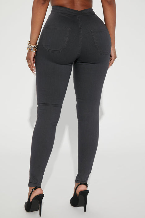 Fashion nova super high waisted jeans hotsell