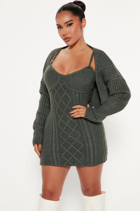 Fashion nova jumper best sale dress