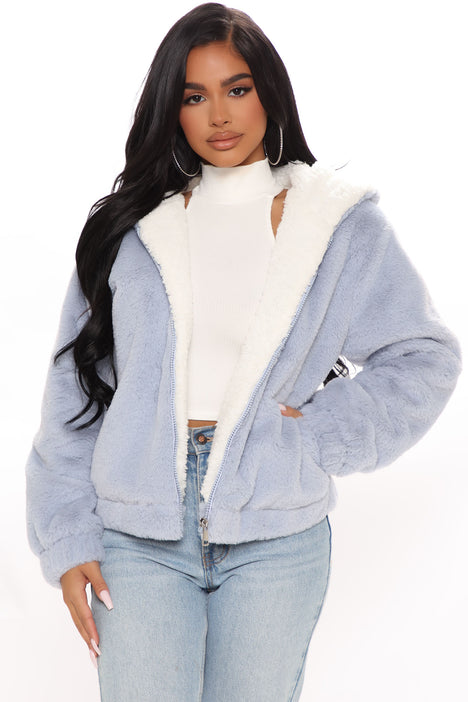 Forever 21 blue fur store coat