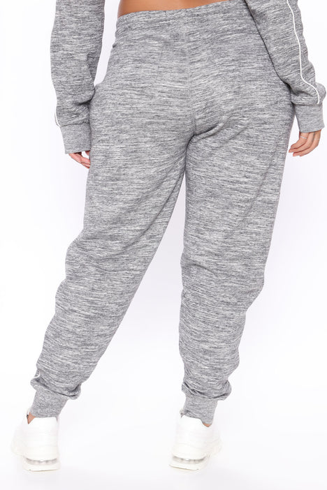 Tennis And Chill Fleece Jogger Heather Grey
