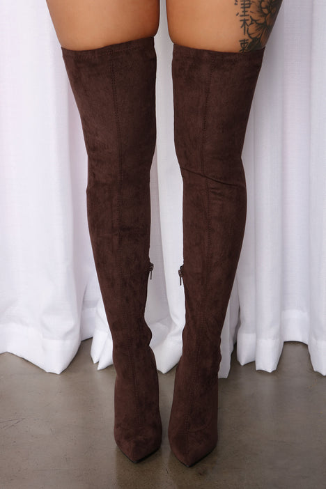 Places that sell thigh high boots top