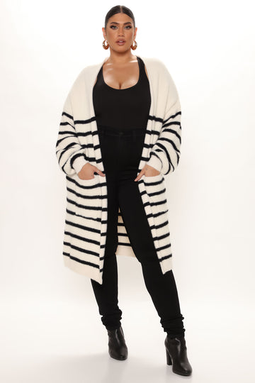 Fashion nova plus size tops sale sale