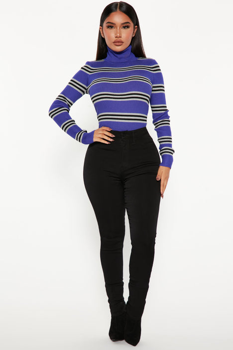 Fashion nova 2025 turtleneck