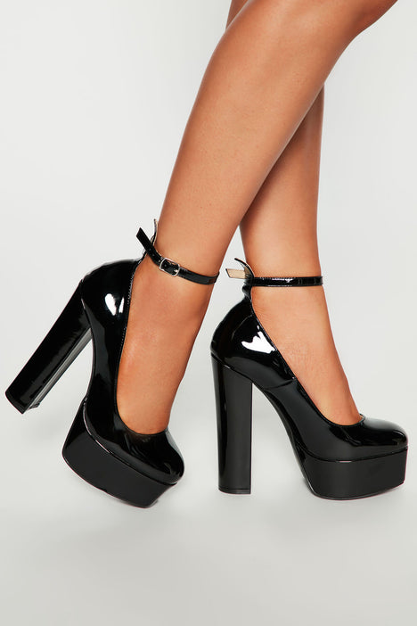 Tall store black heels