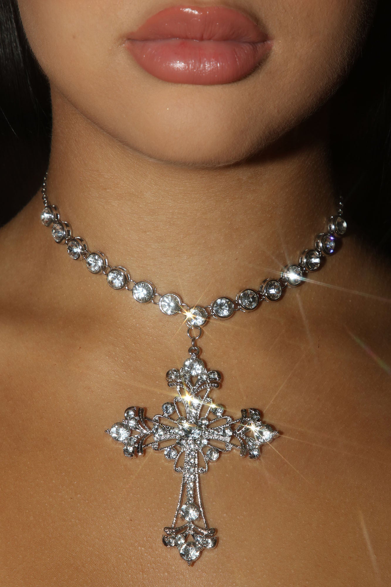The sale path necklace