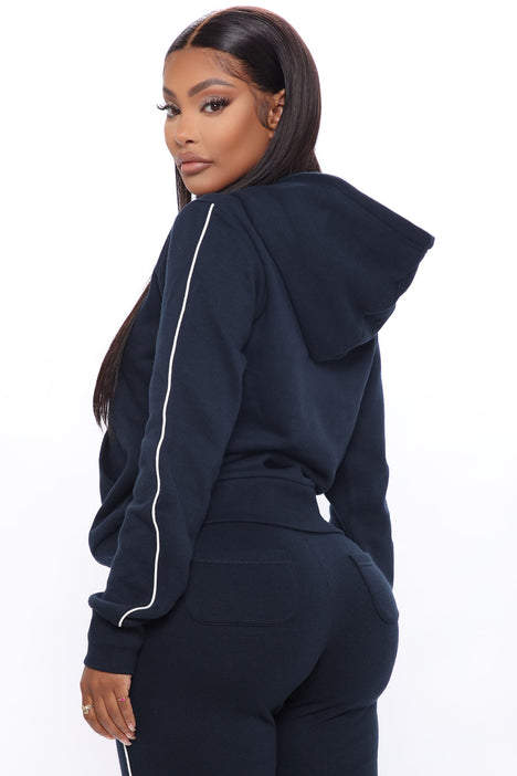 Navy blue pullover hotsell hoodie women's