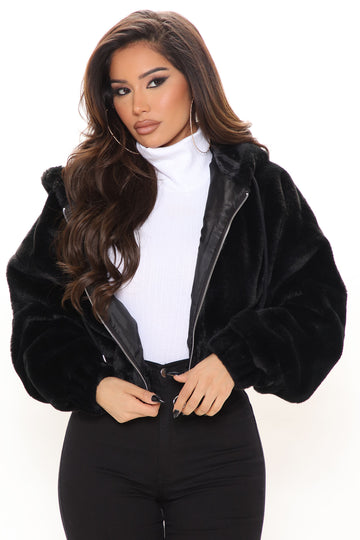 Fashion nova online abrigos
