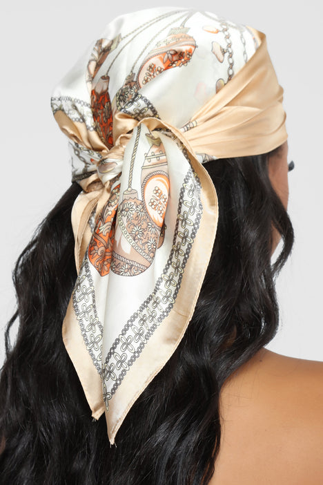 Fashion shop nova scarf
