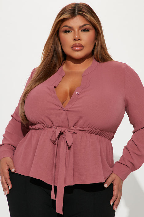 Fashion nova plus size blouses hotsell