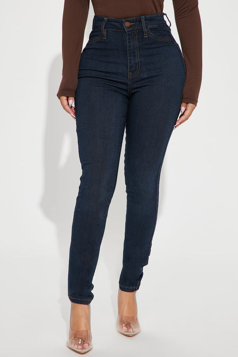 Fashion nova petite jeans discount