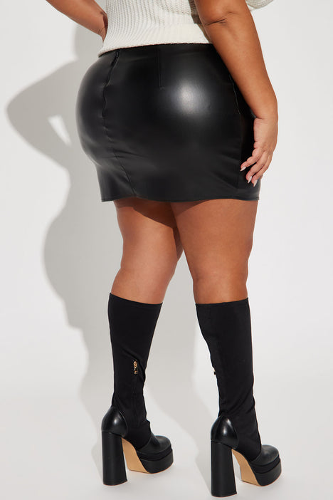 Leather skirt on sale smells like fish