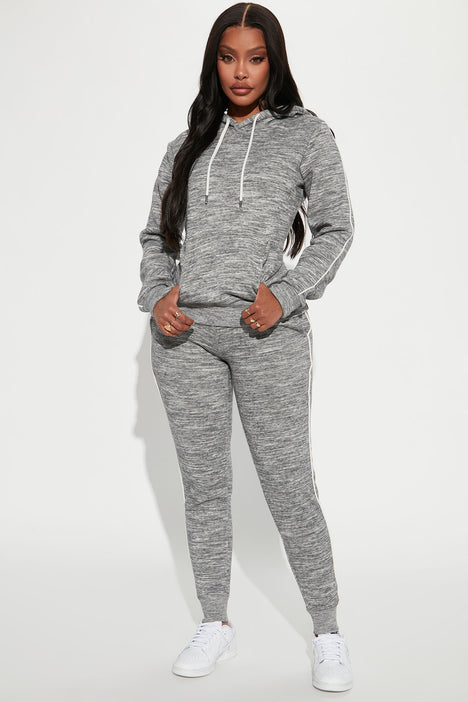 Fashion nova sales hoodie set