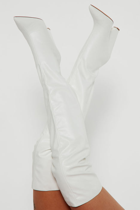 White boots cheap fashion nova