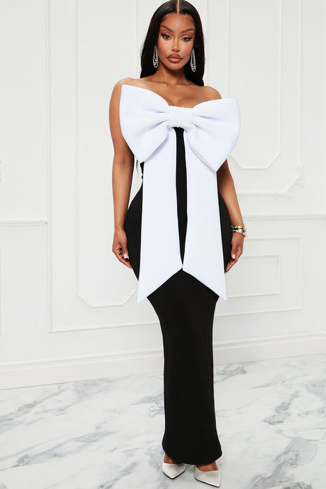 Coast black and deals white maxi dress