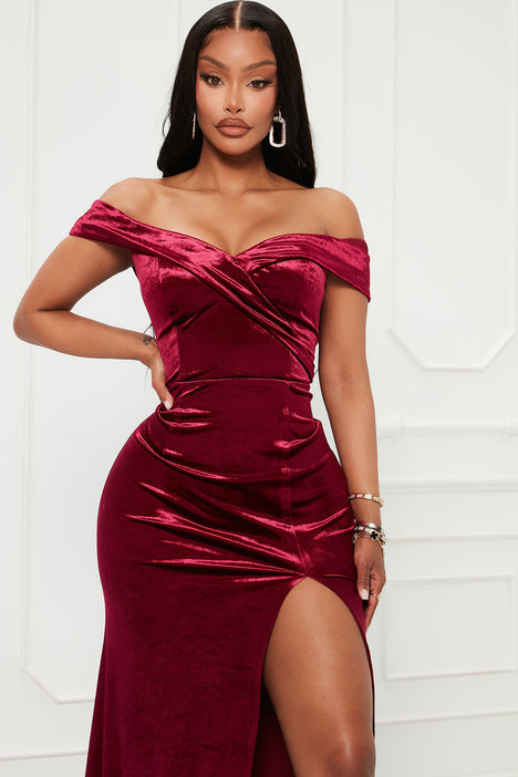 Burgundy deals velvet dress