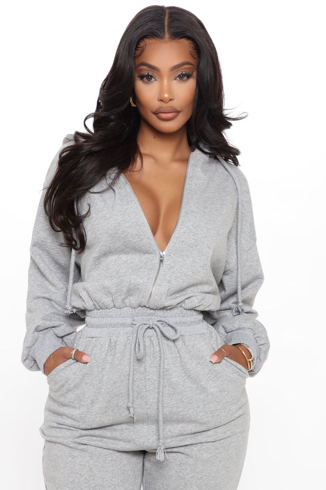 Fashion nova sales jogging suits