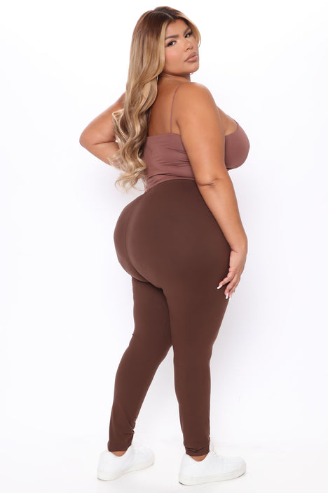 Fashion Nova has launched a pair of 'Show 'Em Off Leggings' which leave  NOTHING to the imagination