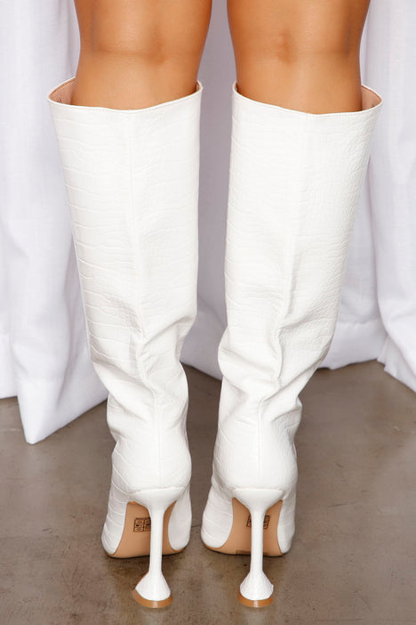 Fashion nova white booties shop