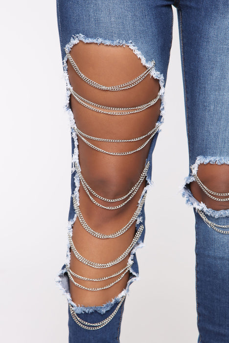 Skinny Stretch Ripped Jeans With Chain