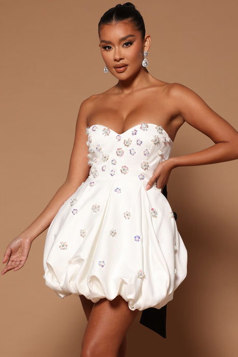 Fashion nova short outlet white dress