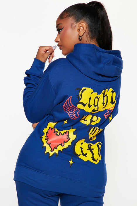 Fashion nova graphic best sale hoodies