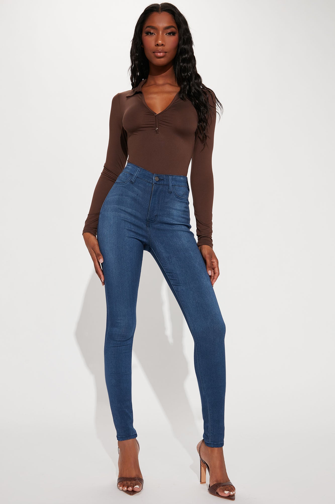 Fashion nova shop jeans tall girl