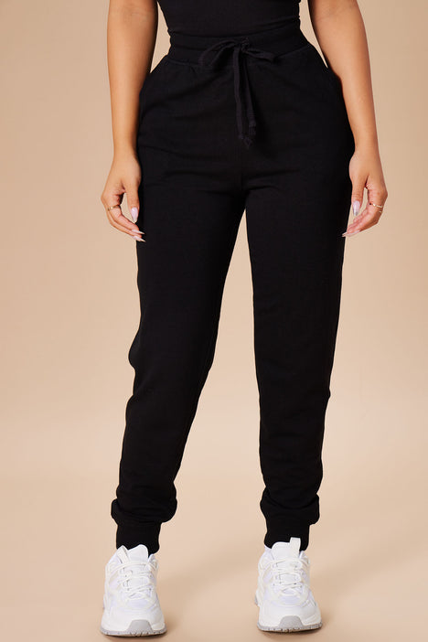 Fashion nova hotsell joggers womens
