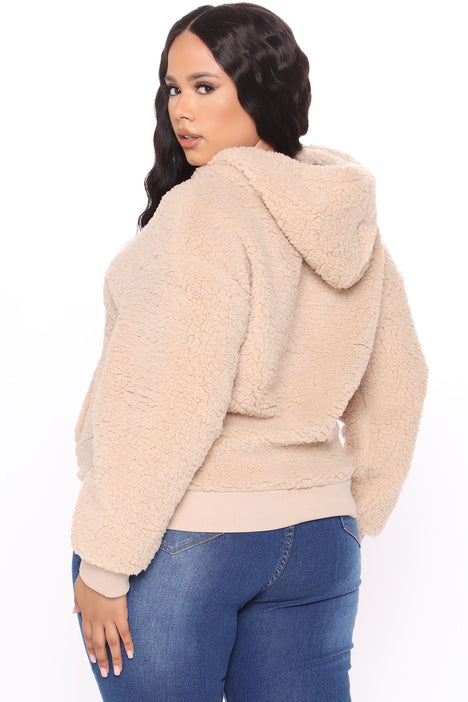 Tan sherpa pullover store