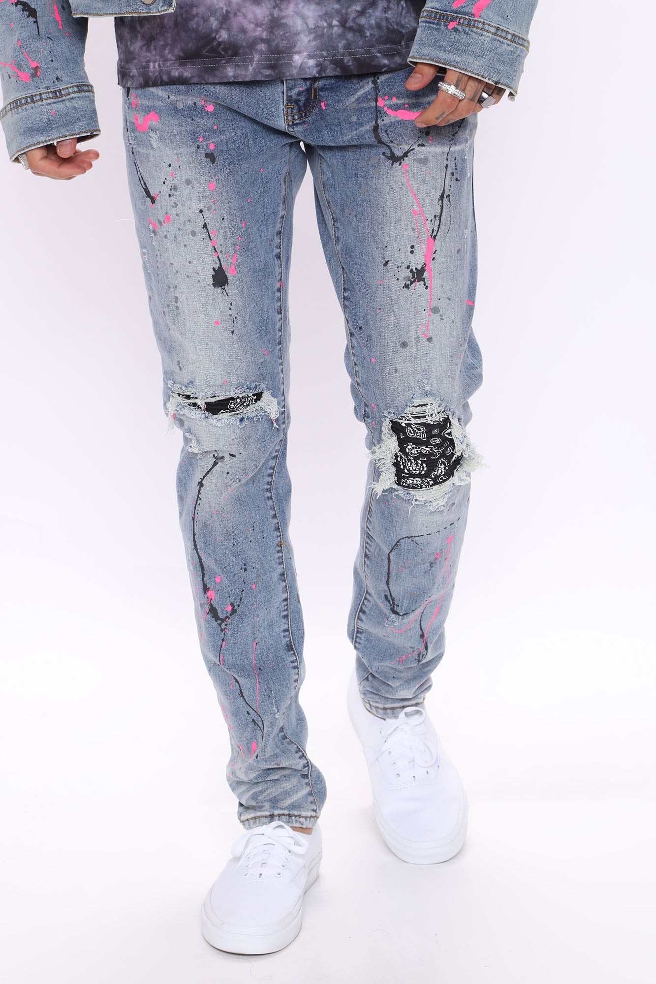 Fashion nova best sale paint splatter jeans