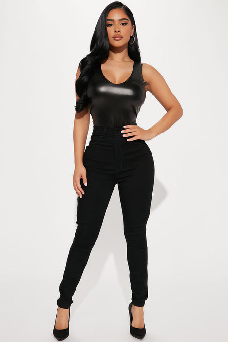 Fashion nova deals jeans petite