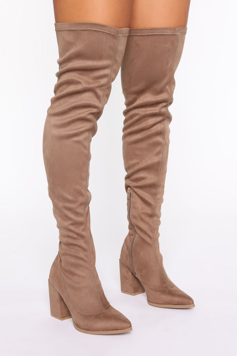 Fashion nova sale boots review