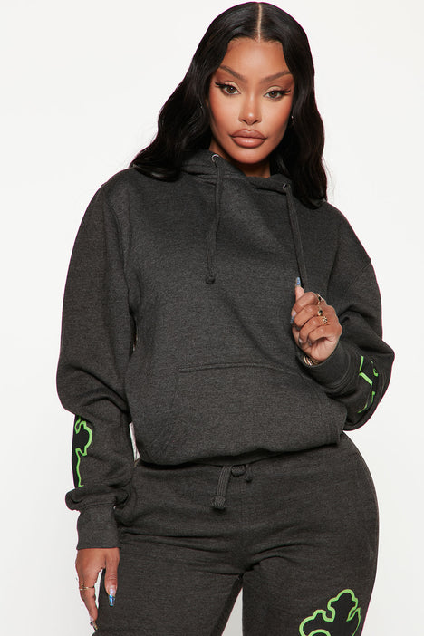 Fashion nova hotsell hoodie